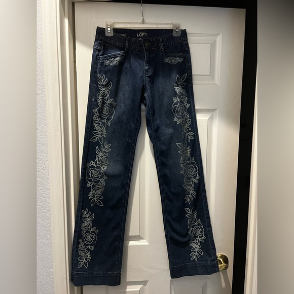 Ann Taylor LOFT Curvy Straight Leg Jeans laser itched. - Picture 3 of 15